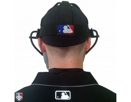 What Pros Wear: WPW Report (Updated): MLB Catcher's Gear 2018 (Face Masks,  Chest Protectors, Shin Guards, Mitts) - What Pros Wear