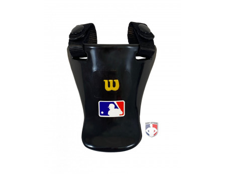 A3902-YE_Wilson-MLB-Gold-4-Umpire-Throat-Guard