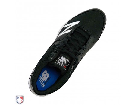 umpire base shoes