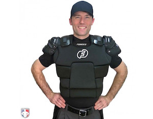 Force3 Ultimate Umpire Chest Protector