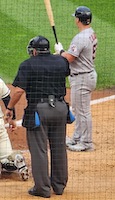 MLB Umpire Hunter Wendlestedt Wearing UMPLIFE 2-Color Ball Bag