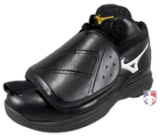 Dish Duster on Mizuno Plate Shoes